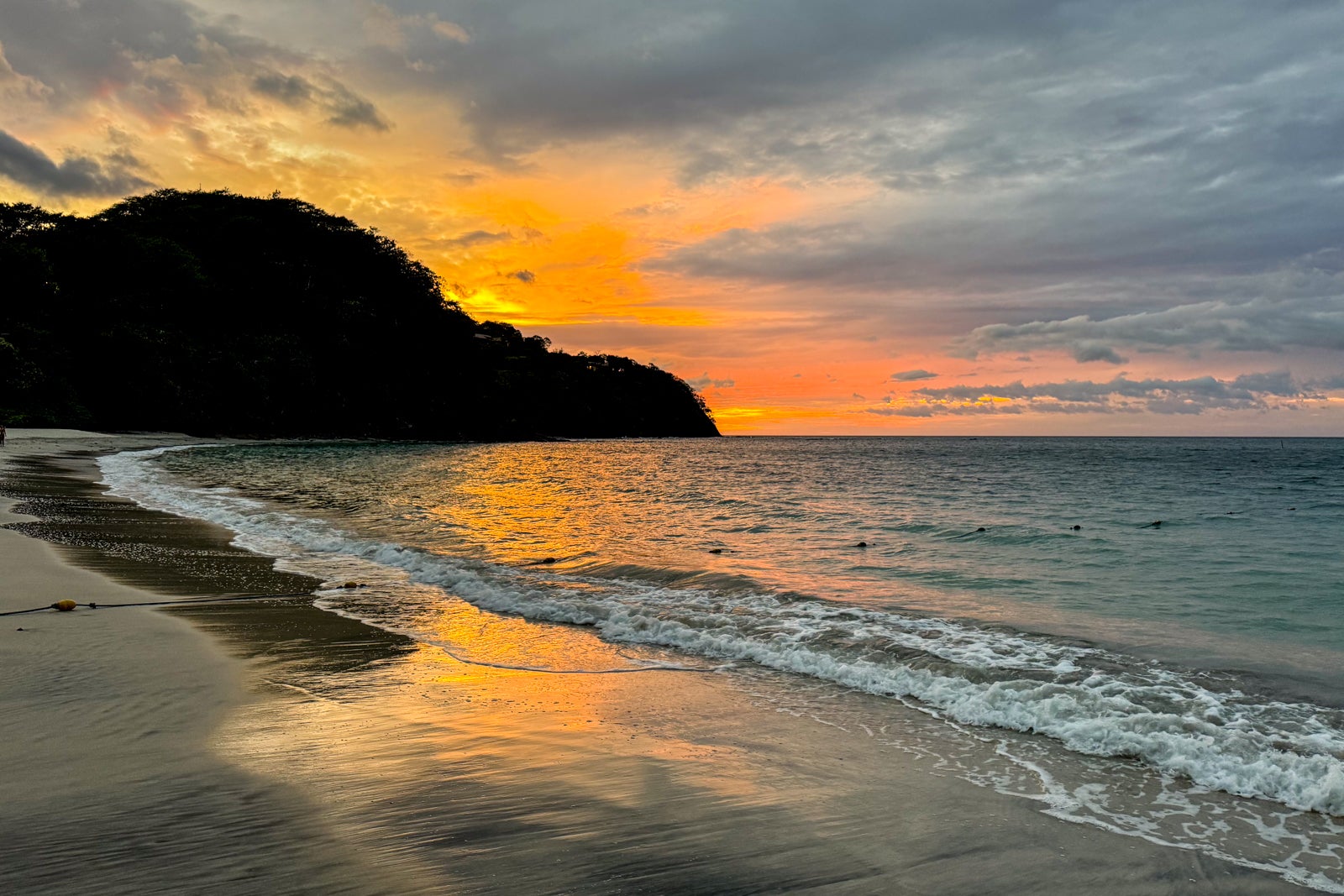 20241212 FSCR ERosen Four Seasons Papagayo Costa Rica Pacific beach sunset 4