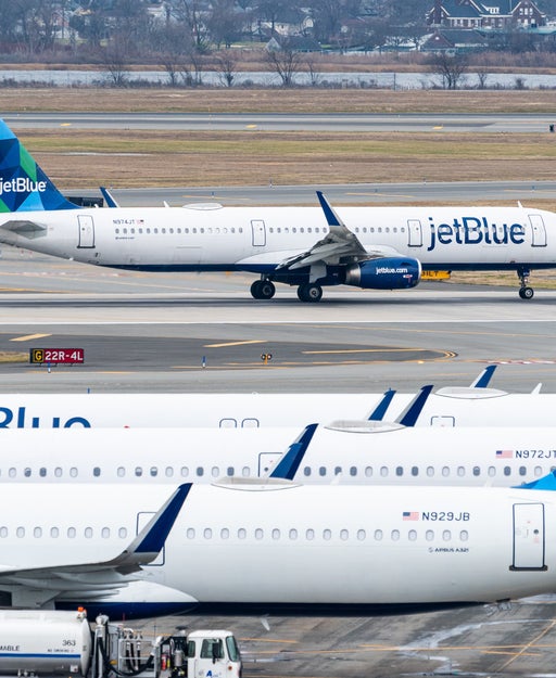 DOT fines JetBlue for alleged 'unrealistic scheduling' that causes chronic delays