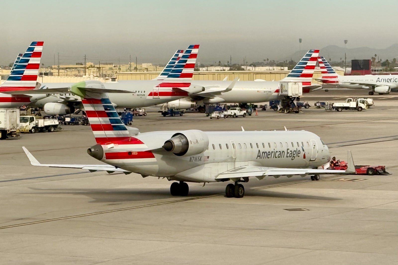 American Airlines Boeing 737 Airbus A320 A321 Eagle Phoenix