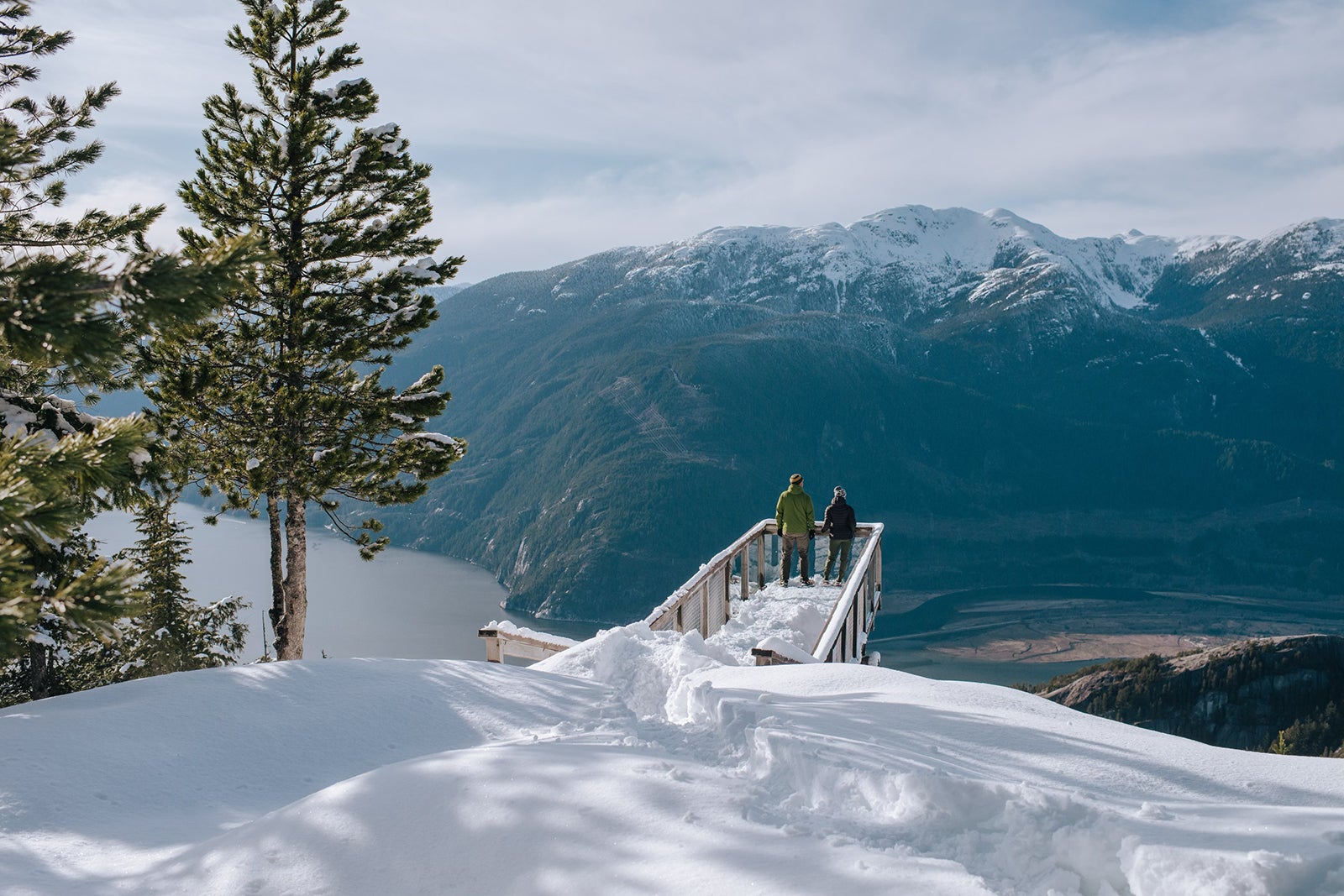 SeatoSkyGondola_ChiefOverlook_HL_Winter