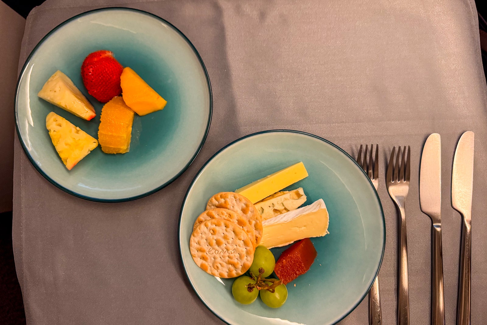 20250317 Cathay Pacific Aria Suite Erosen meal cheese fruit