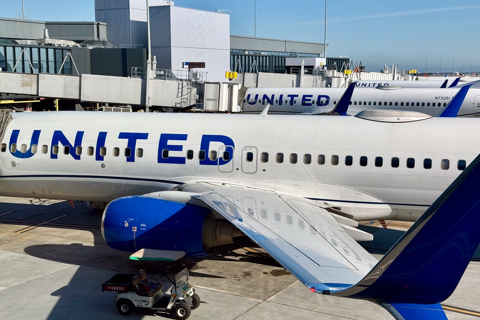 United Boeing 737 SFO San Francisco Planes