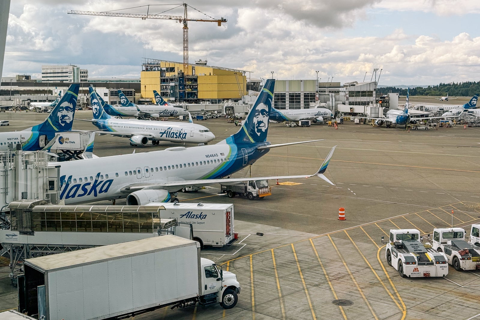 Alaska Airlines plans new long-haul experience, retrofits for Hawaiian's Airbus A330s – The Points Guy
