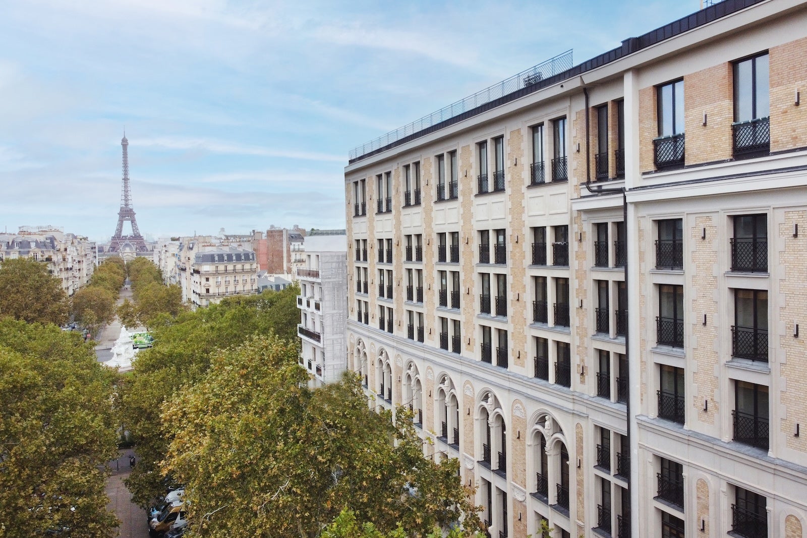 Hilton Hotel In Paris Near Eiffel Tower