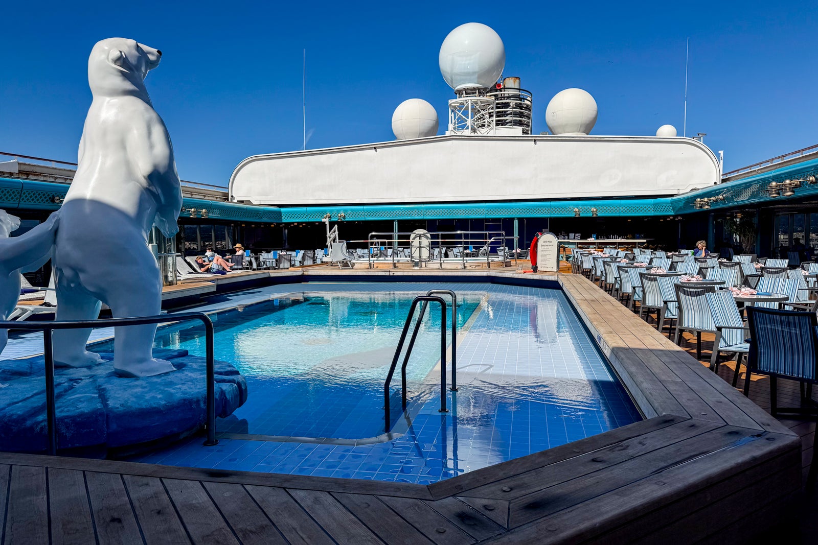 HAL Grand World Voyages LMotta Zuiderdam IMG 9567